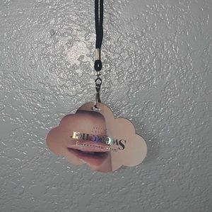 Ariana Grande Sweetener Pass